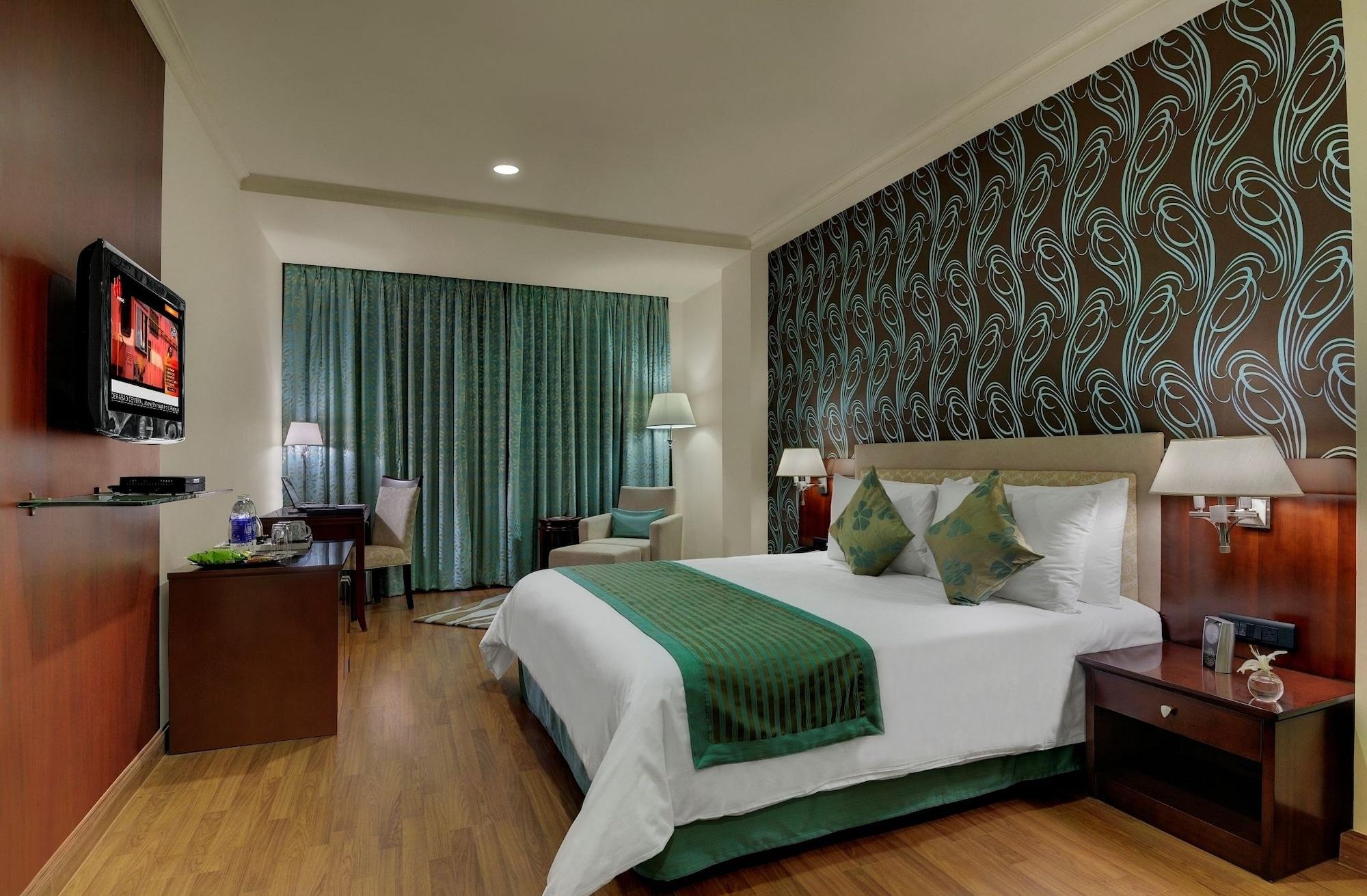 Royalton Hyderabad Abids Otel Dış mekan fotoğraf