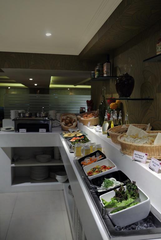 Royalton Hyderabad Abids Otel Dış mekan fotoğraf