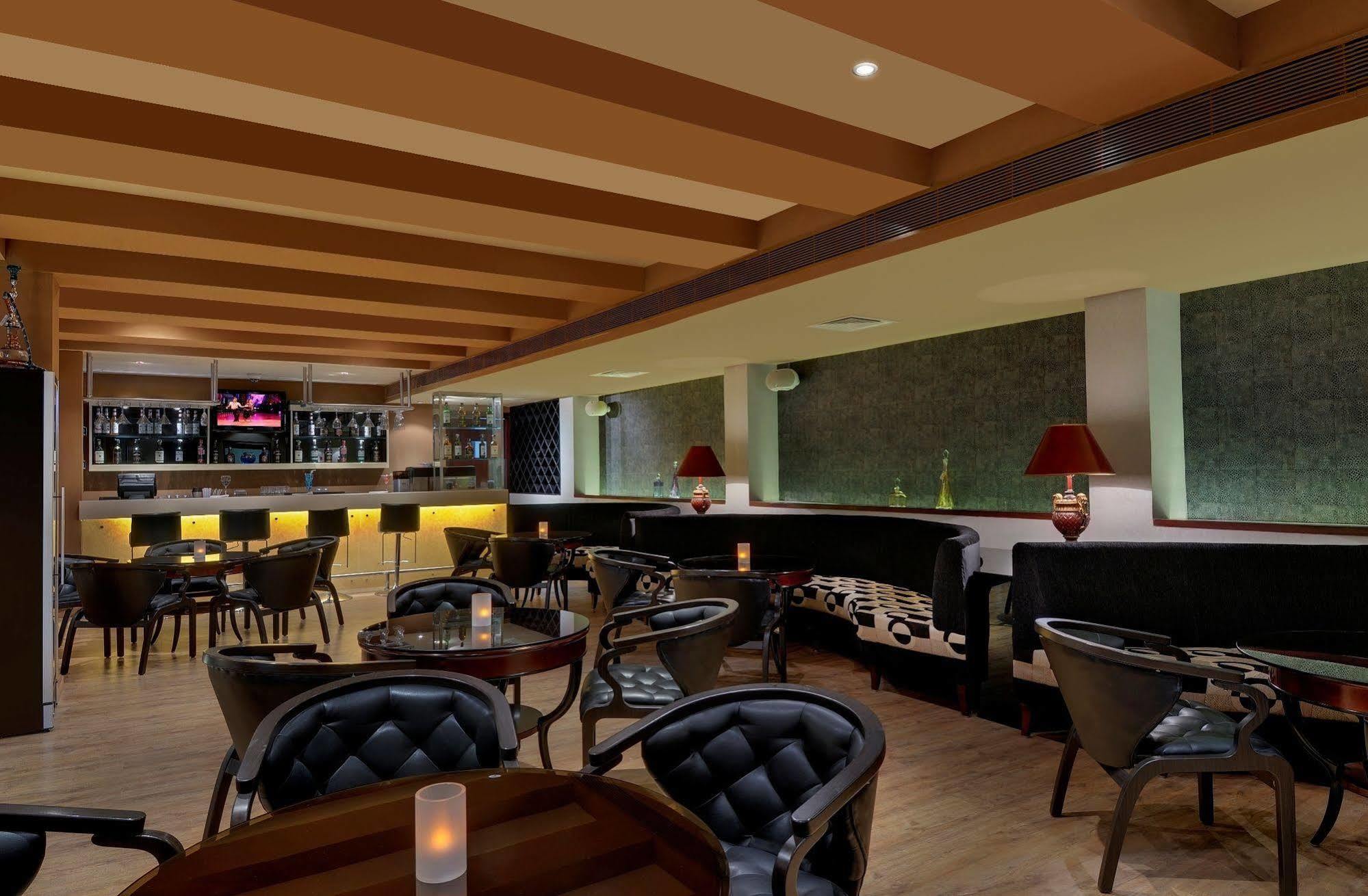 Royalton Hyderabad Abids Otel Dış mekan fotoğraf