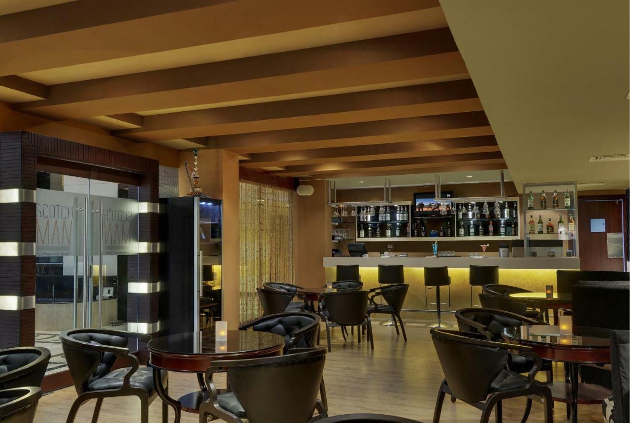 Royalton Hyderabad Abids Otel Dış mekan fotoğraf